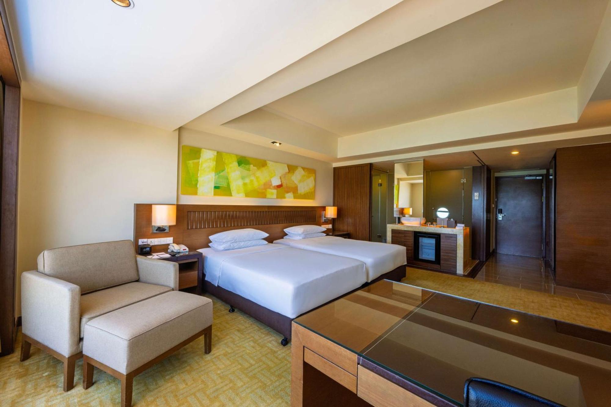 Hyatt Regency Kinabalu Otel Kota Kinabalu Dış mekan fotoğraf